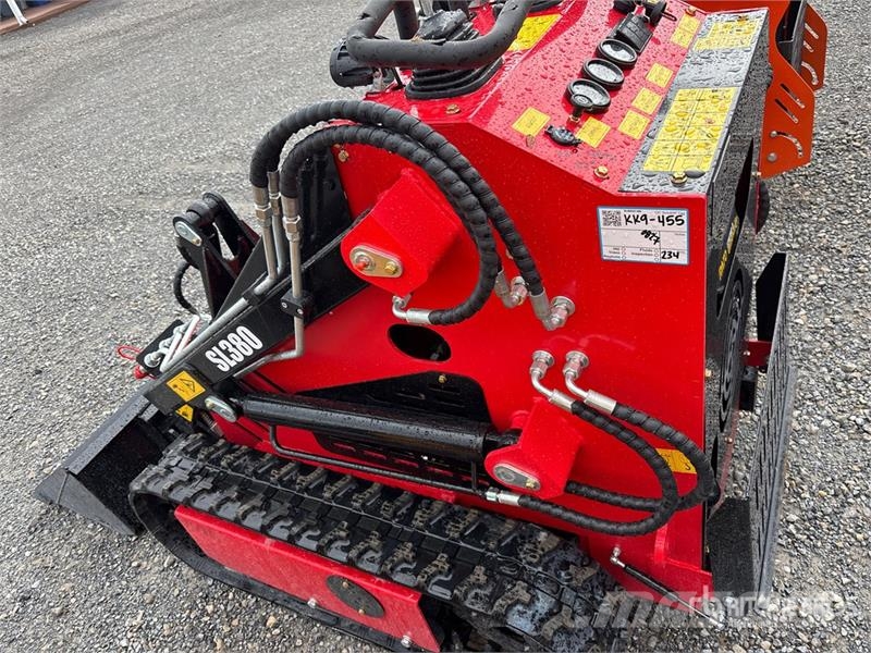  SDLOOL SL380C Kompaktlader