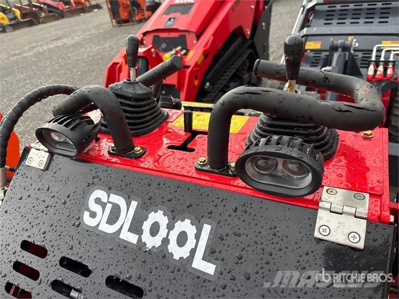  SDLOOL SL380C Kompaktlader
