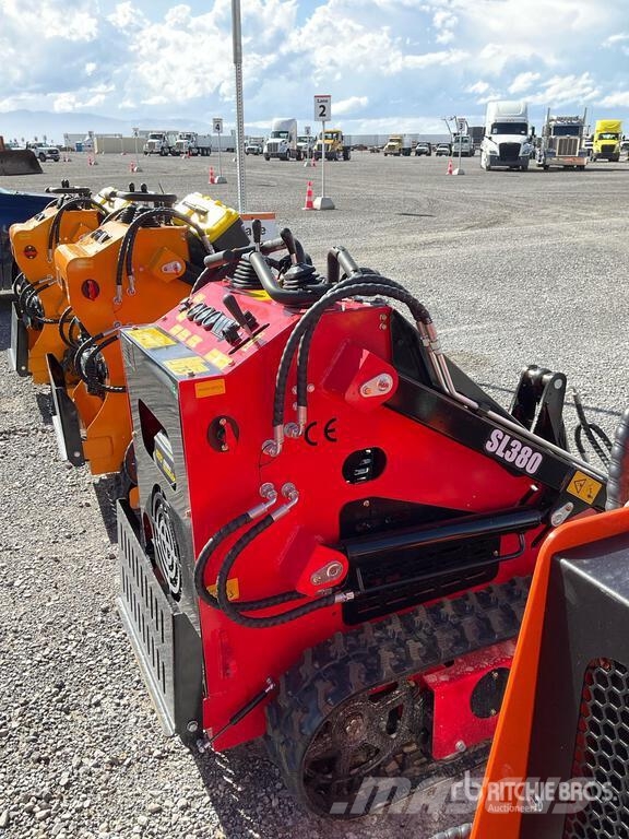 SDLOOL SL380C Skid steer mini utovarivači