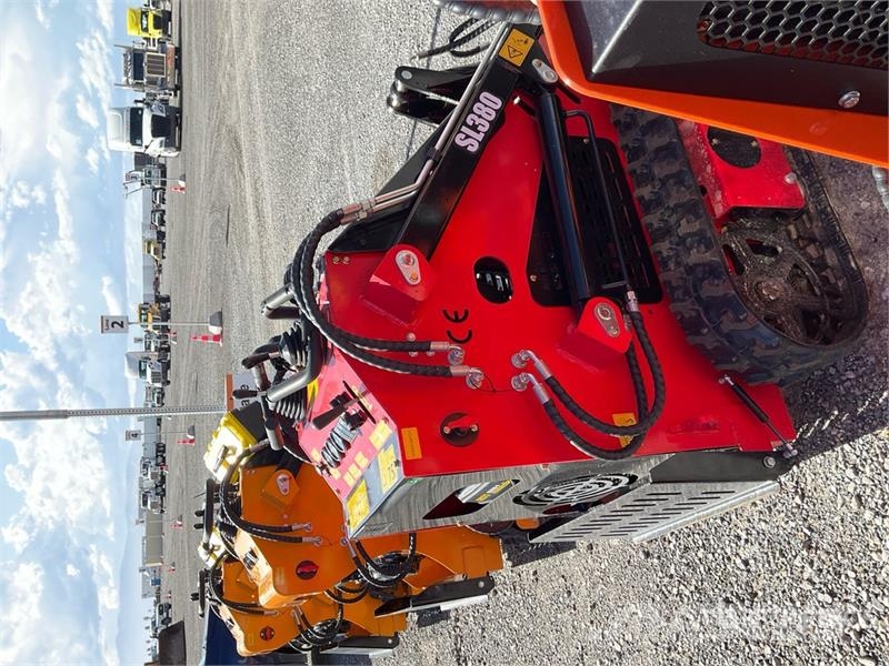 SDLOOL SL380R Compact Track Loader (Unused) Mini Pale Gommate