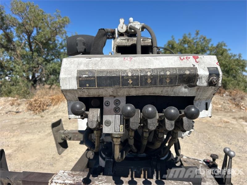 SDP Manufacturing EZ Hauler 2500 Portable Crane Drugi deli