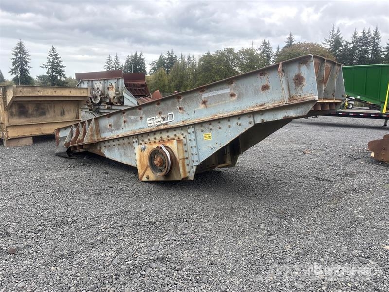 Seco 4220 3 ft 6 in x 20 ft Aggregate Feeder Sonstige Baumaschinen