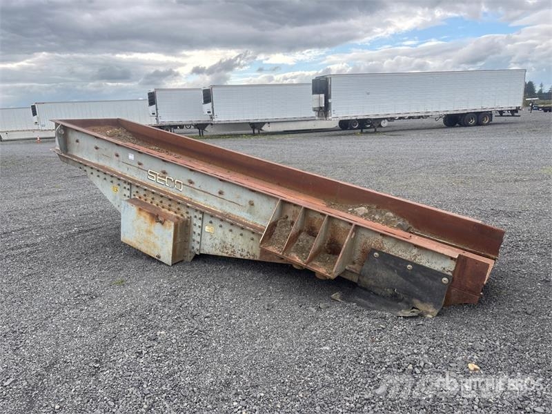 Seco 4220 3 ft 6 in x 20 ft Aggregate Feeder Sonstige Baumaschinen