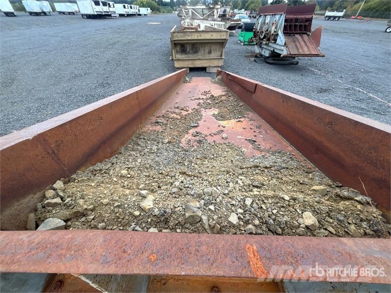 Seco 4220 3 ft 6 in x 20 ft Aggregate Feeder Sonstige Baumaschinen
