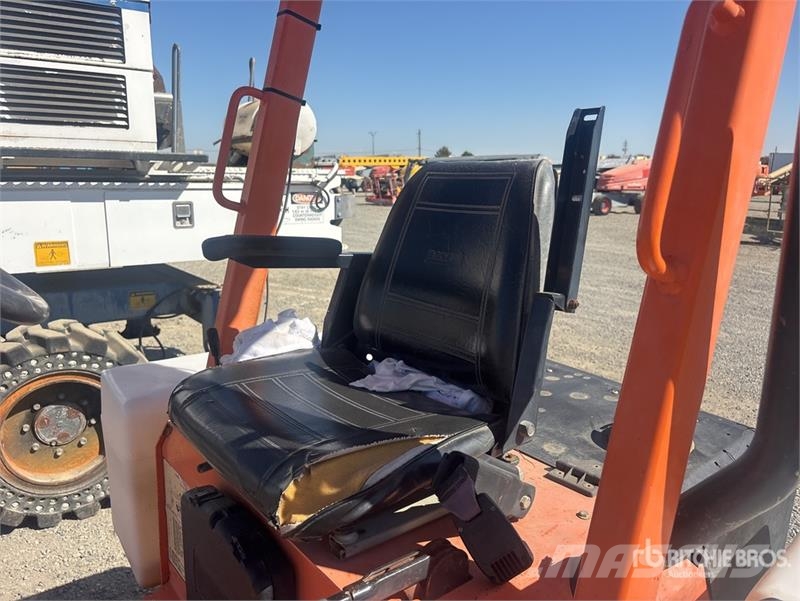 Self-Propelled Broom Sopmaskiner