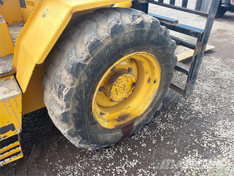 Sellick S80 8000 lb 4x4 Rough Terrain Forklift 越野叉车|叉装车