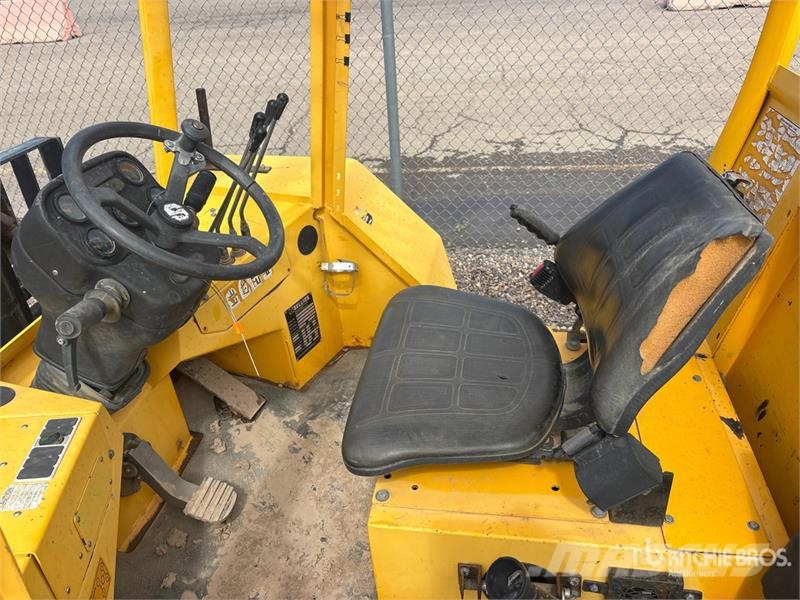 Sellick S80 8000 lb 4x4 Rough Terrain Forklift 越野叉车|叉装车