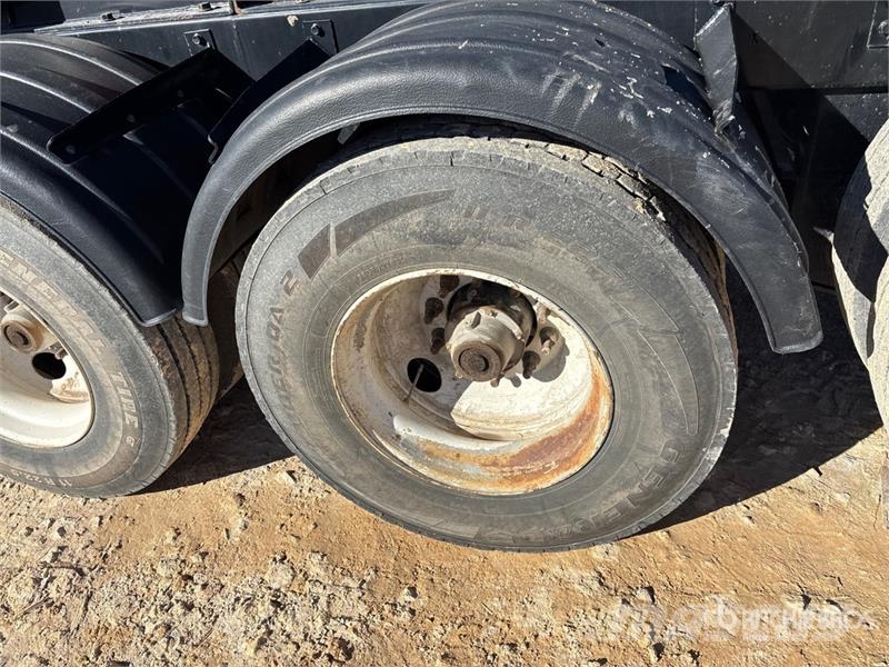 Side Dump Industries DS48DAR4P2R12 48 ft Quad/A Lead Side Dump Trailer Pašizgāzējs