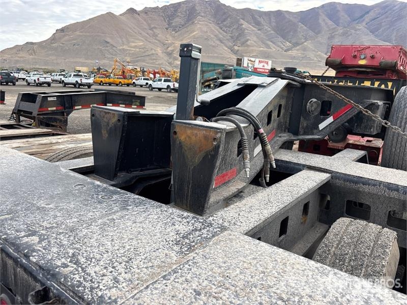  Siebert T/A Removable Gooseneck Lowboy Trailer 平板拖车