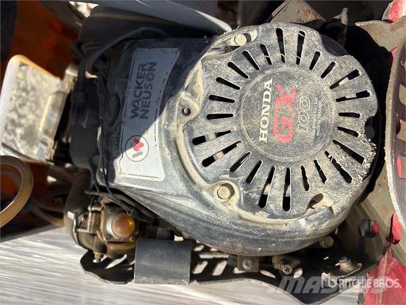 Simpson Pressure Washer & Chainsaw & 2 Tool Boxes Andre komponenter