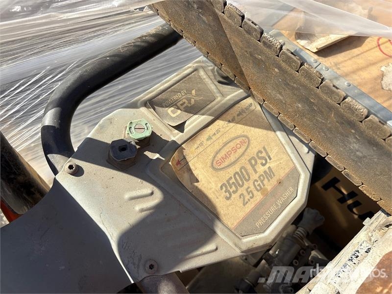 Simpson Pressure Washer & Chainsaw & 2 Tool Boxes Andre komponenter