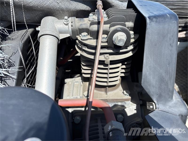  Skid-Mounted Air Compressor Compressors