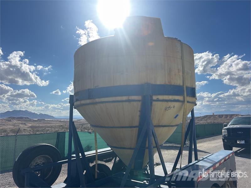  Skid Mounted Plastic Tank Kraftstoff- und Zusatzstoffbehälter