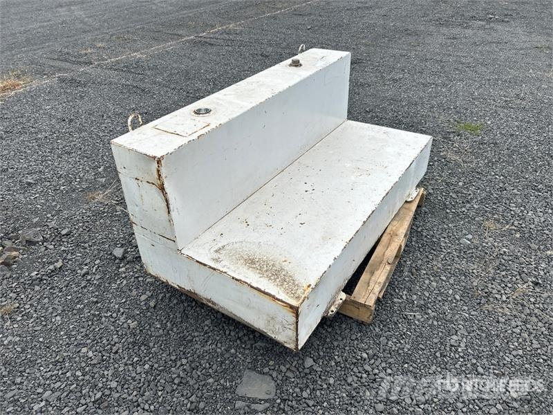 Skid Mounted Steel Diesel Fuel Tank Kraftstoff- und Zusatzstoffbehälter
