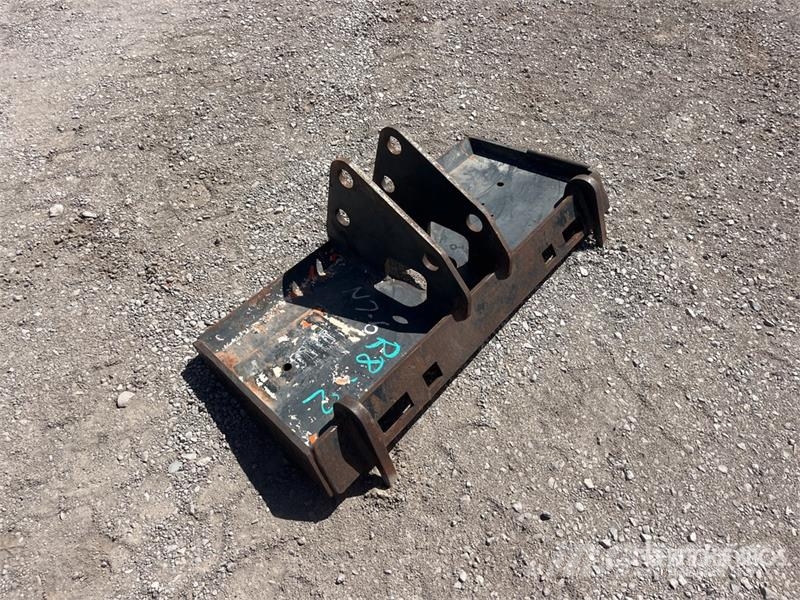 Skid Steer Attachment Mounting Plate Otros componentes