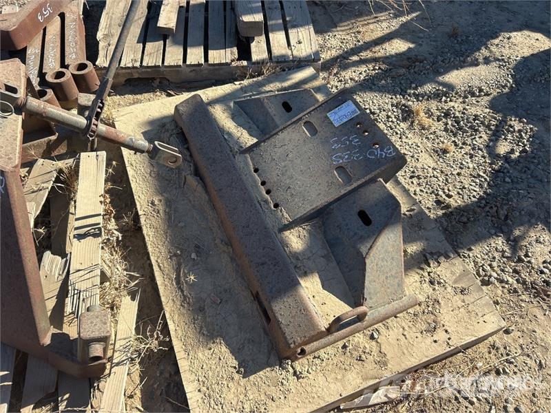 Skid Steer Attachment Mounting Plate Drugi deli