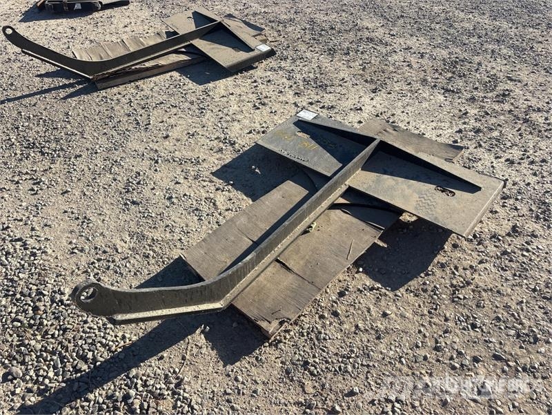 Skid Steer Boom (Unused) 建設機械 - その他