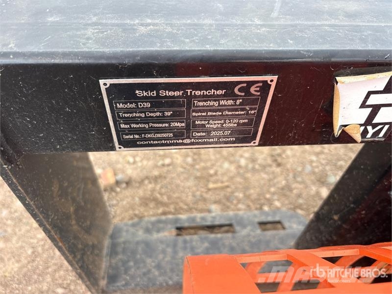 Skid Steer Trencher Trancheuse