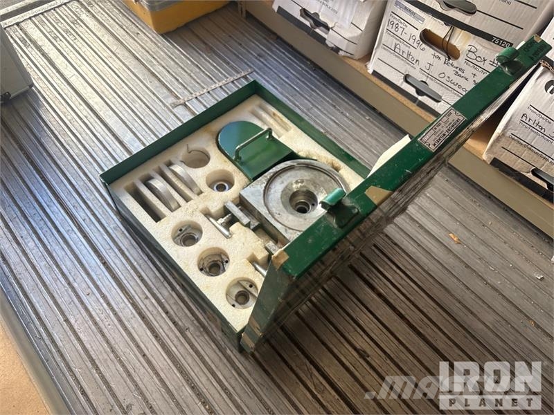  Skidmore-Wilhelm Bolt Tension Measuring Machine مكونات أخرى