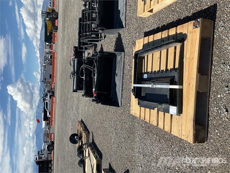 SKLP GY-XHC Mini Skid Steer Forks (Unused) Vilice