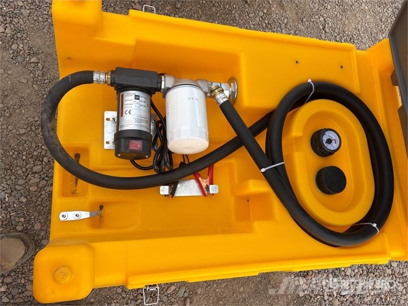 SKLP SK-DFT240 Portable Poly Diesel Fuel Tank (Unu Fuel and additive tanks