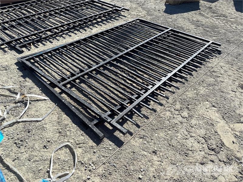 SKLP SK-HLM20 20 ft x 6 ft 7 in Steel BI-Parting W Lauksaimniecība- Citi