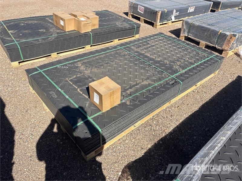  SKLP SK-LJB12 Qty of (12) ground protection mats ( Коммерческий транспорт - Другие