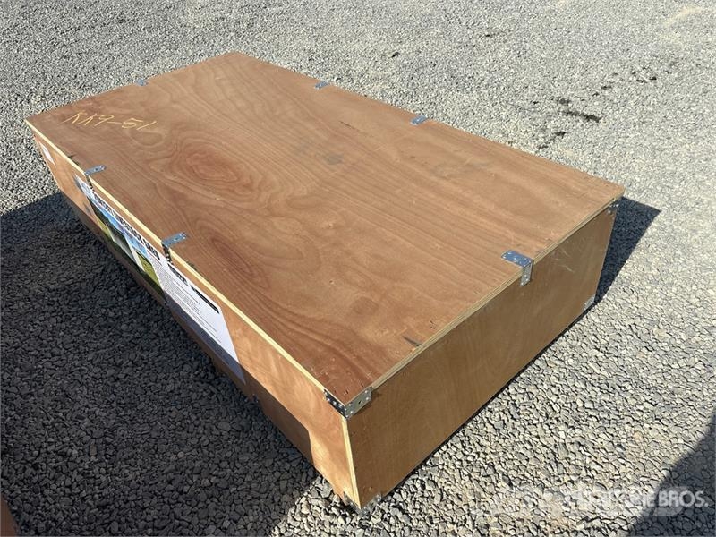 SKLP SK-S2012 12 ft x 20 ft Livestock Shelter (Unu Інше тваринницьке обладнання