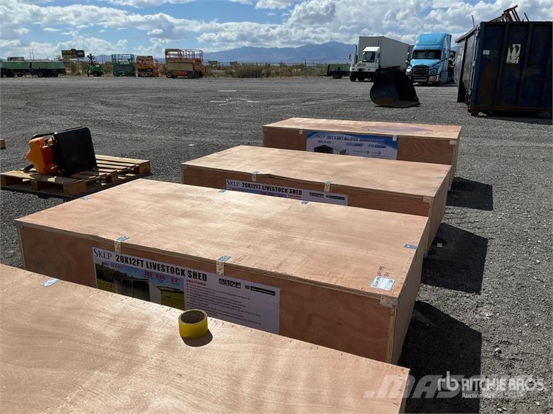 SKLP SK-S2012 12 ft x 20 ft Livestock Shelter (Unu Оборудование для животноводческих ферм