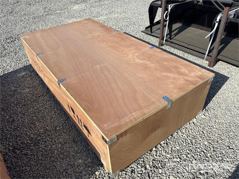 SKLP SK-S2012 12 ft x 20 ft Livestock Shelter (Unu Інше тваринницьке обладнання