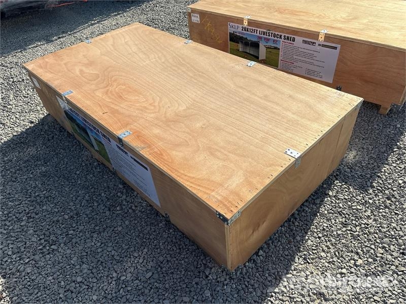 SKLP SK-S2012 12 ft x 20 ft Livestock Shelter (Unu Інше тваринницьке обладнання