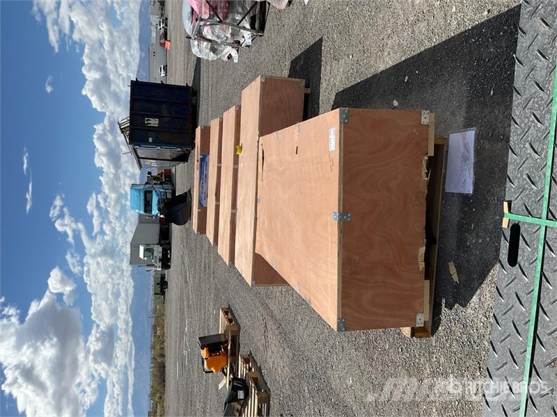  SKLP SK-S2012 12 ft x 20 ft Livestock Shelter (Unu Livdyr annet utstyr