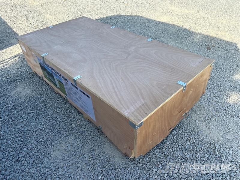 SKLP SK-S2012 12 ft x 20 ft Livestock Shelter (Unu Інше тваринницьке обладнання