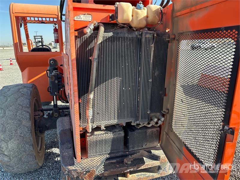  Sky Track 10042 Telehandler مناولات متداخلة