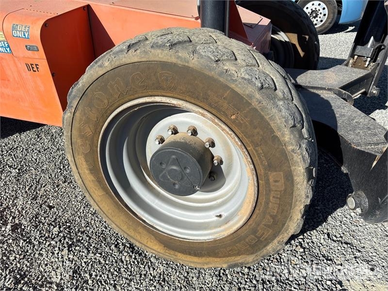  Sky Track 10042 Telehandler مناولات متداخلة