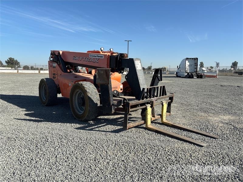  Sky Track 10042 Telehandler مناولات متداخلة