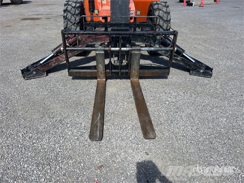 SkyJack 10054 Telehandler 텔러 핸들러