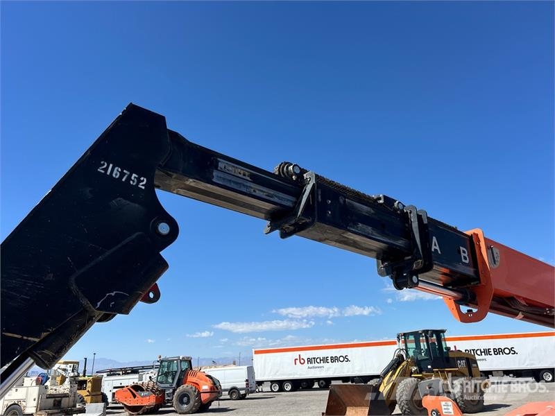 SkyJack 10054 Telehandler 텔러 핸들러