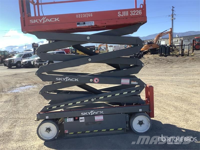 SkyJack 3226 Electric Scissor Lift Scissor lifts