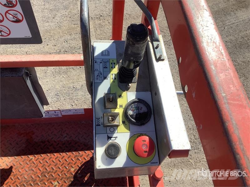 SkyJack 3226 Electric Scissor Lift Scissor lifts