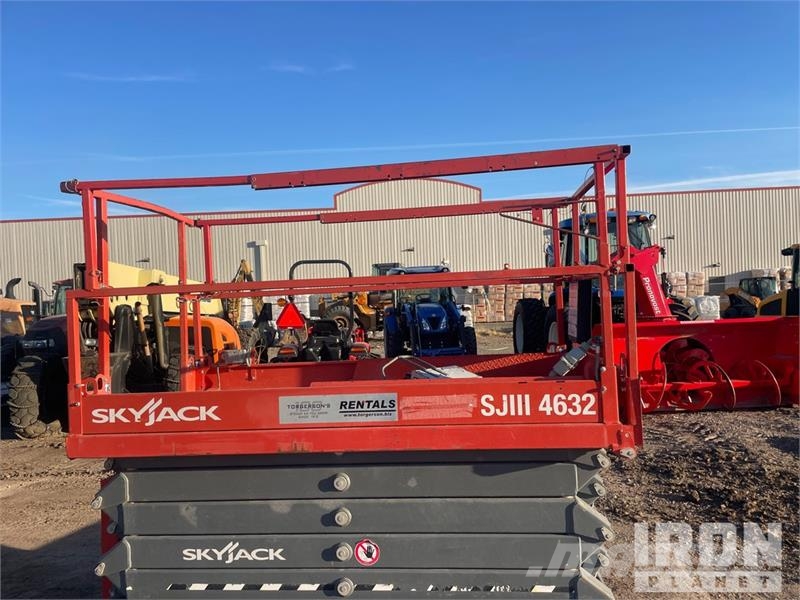 SkyJack 4632 Electric Electric Scissor Lift Scissor lifts
