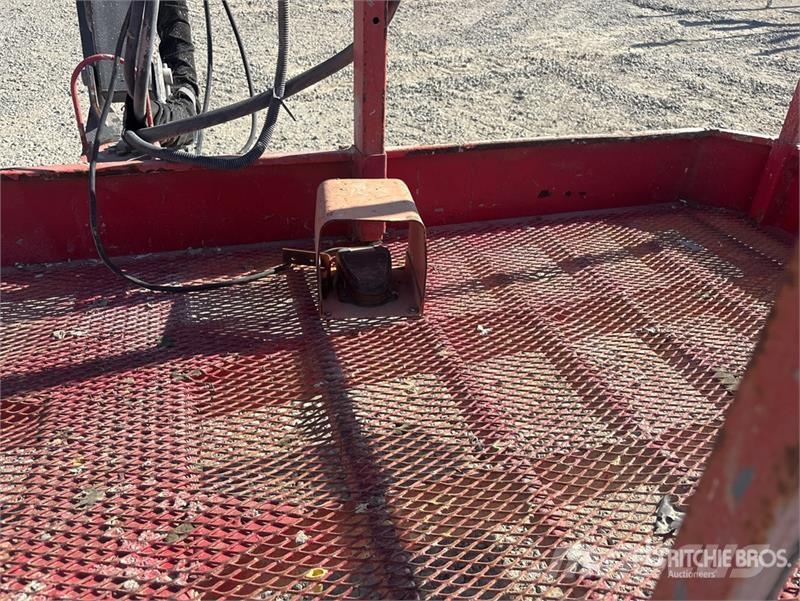 SkyJack 4WD Diesel Articulating Boom Lift Karos emelők