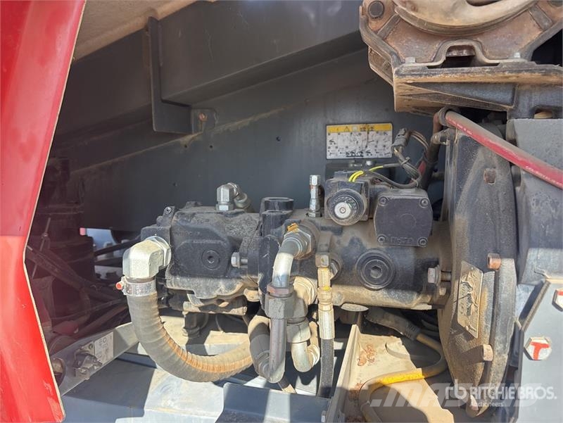 SkyJack 4WD Diesel Articulating Boom Lift Karos emelők