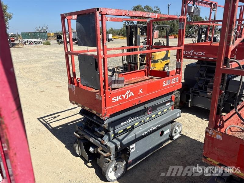 SkyJack SJ 3219 Electric Scissor Lift Škarjaste dvižne ploščadi