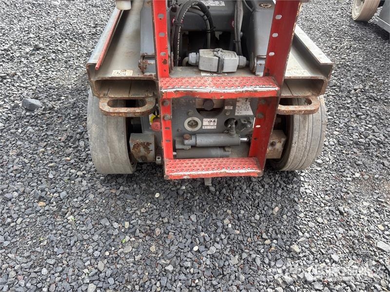 SkyJack SJ 3226 Electric Scissor Lift Käärtõstukid