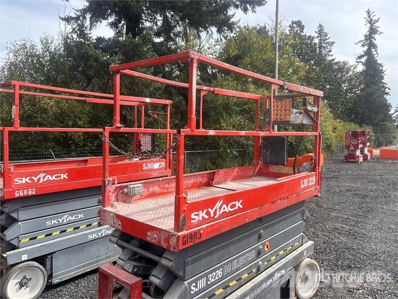 SkyJack SJ III 3226 Electric Scissor Lift Käärtõstukid