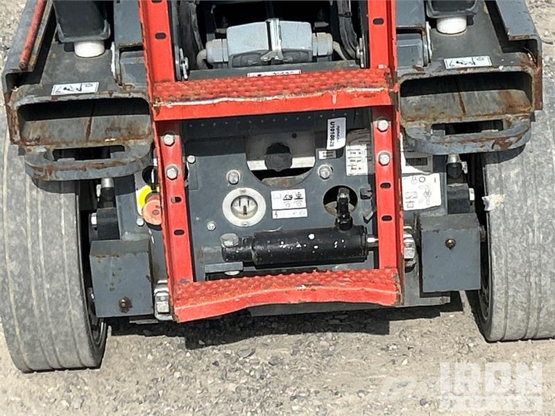 SkyJack SJ III 3226 Electric Scissor Lift Ollós emelők