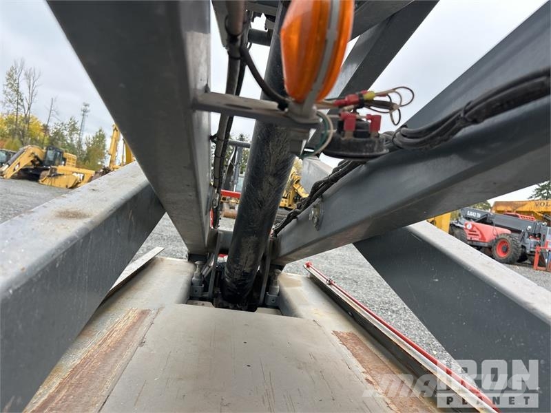 SkyJack SJ III 3226 Electric Scissor Lift 剪叉式升降机