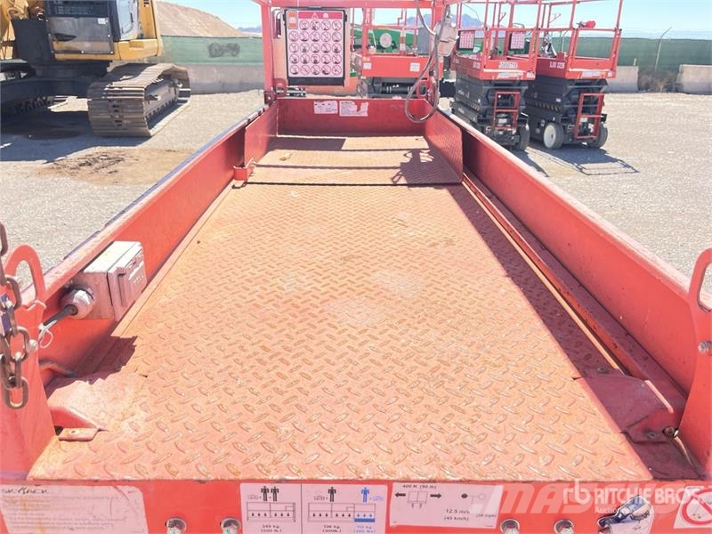 SkyJack SJ III 3226 Electric Scissor Lift رافعات مقصية الشكل