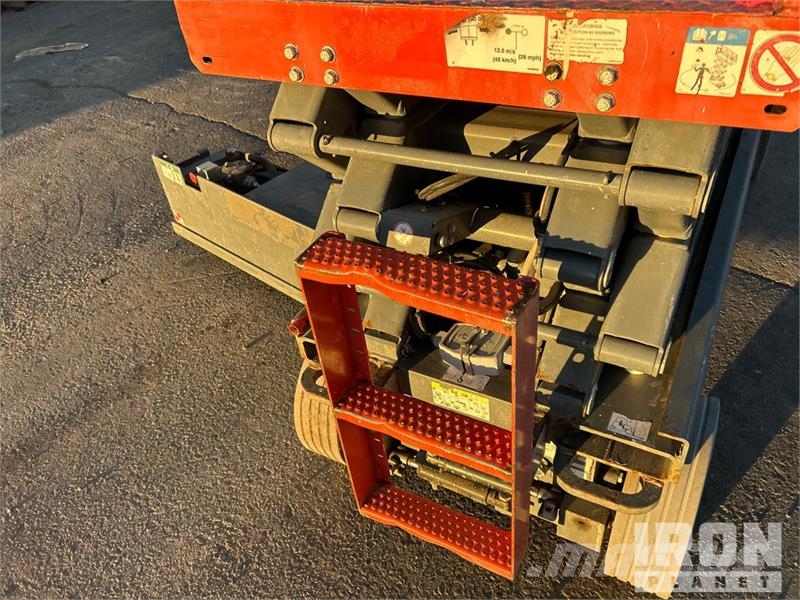 SkyJack SJ III 3226 Electric Scissor Lift Plataformas tijera